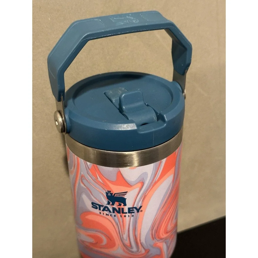 Stanley Ice Flow Pool Swirl 30 Oz ( Missing Straw ) - Picture 2 of 7